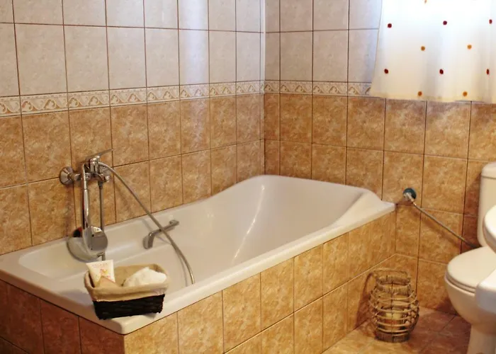 Antonia * Giannádes