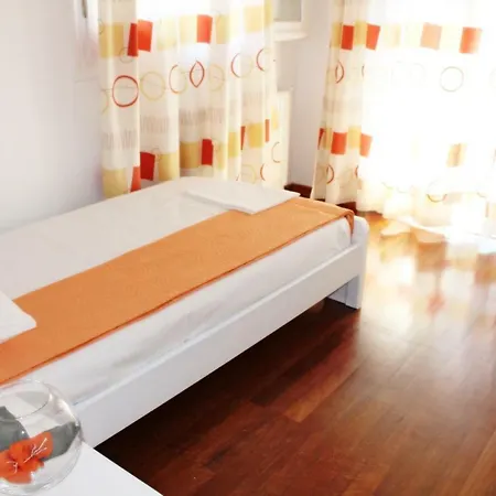 Antonia בית כפרי *